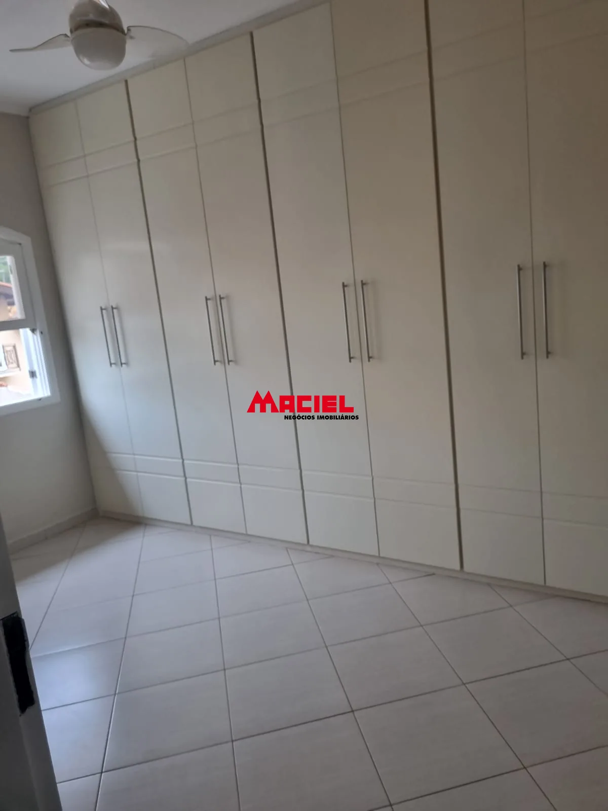 Comprar Casa / Condom&iacute;nio em S&atilde;o Jos&eacute; dos Campos R$ 1.250.000,00 - Foto 7