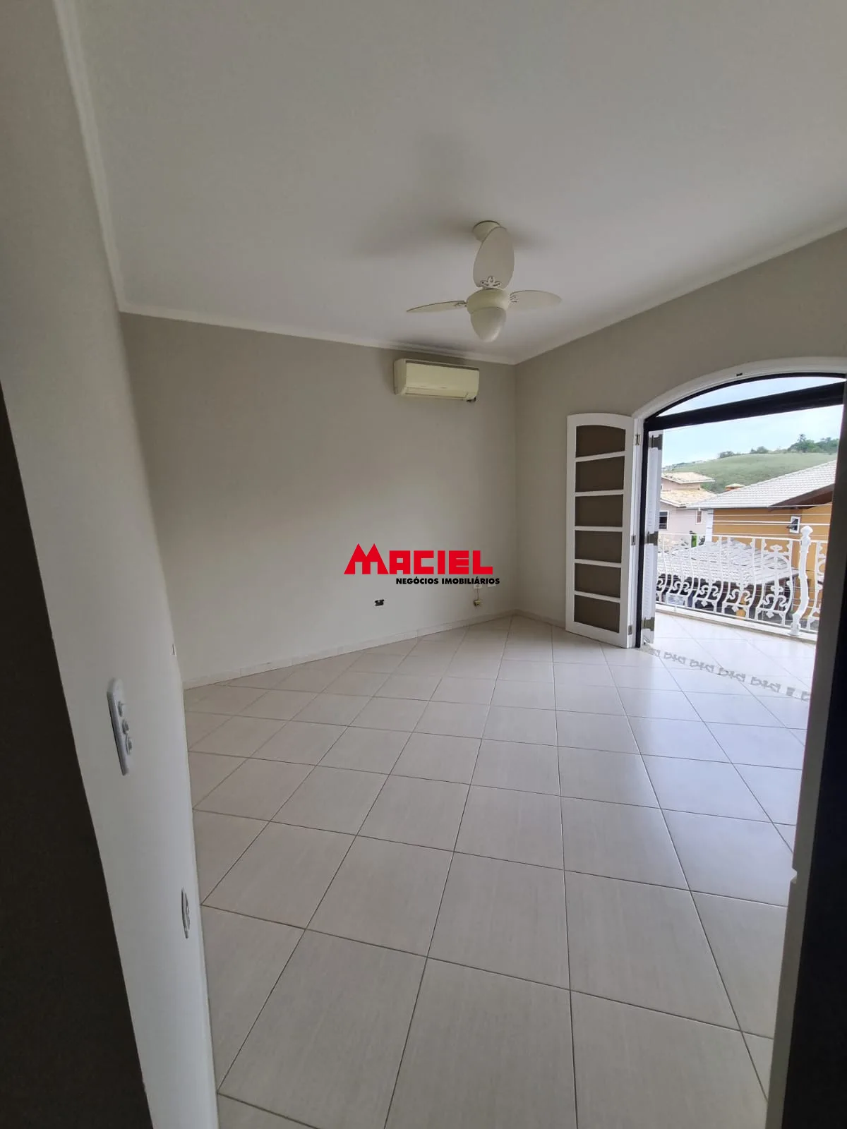 Comprar Casa / Condom&iacute;nio em S&atilde;o Jos&eacute; dos Campos R$ 1.250.000,00 - Foto 19