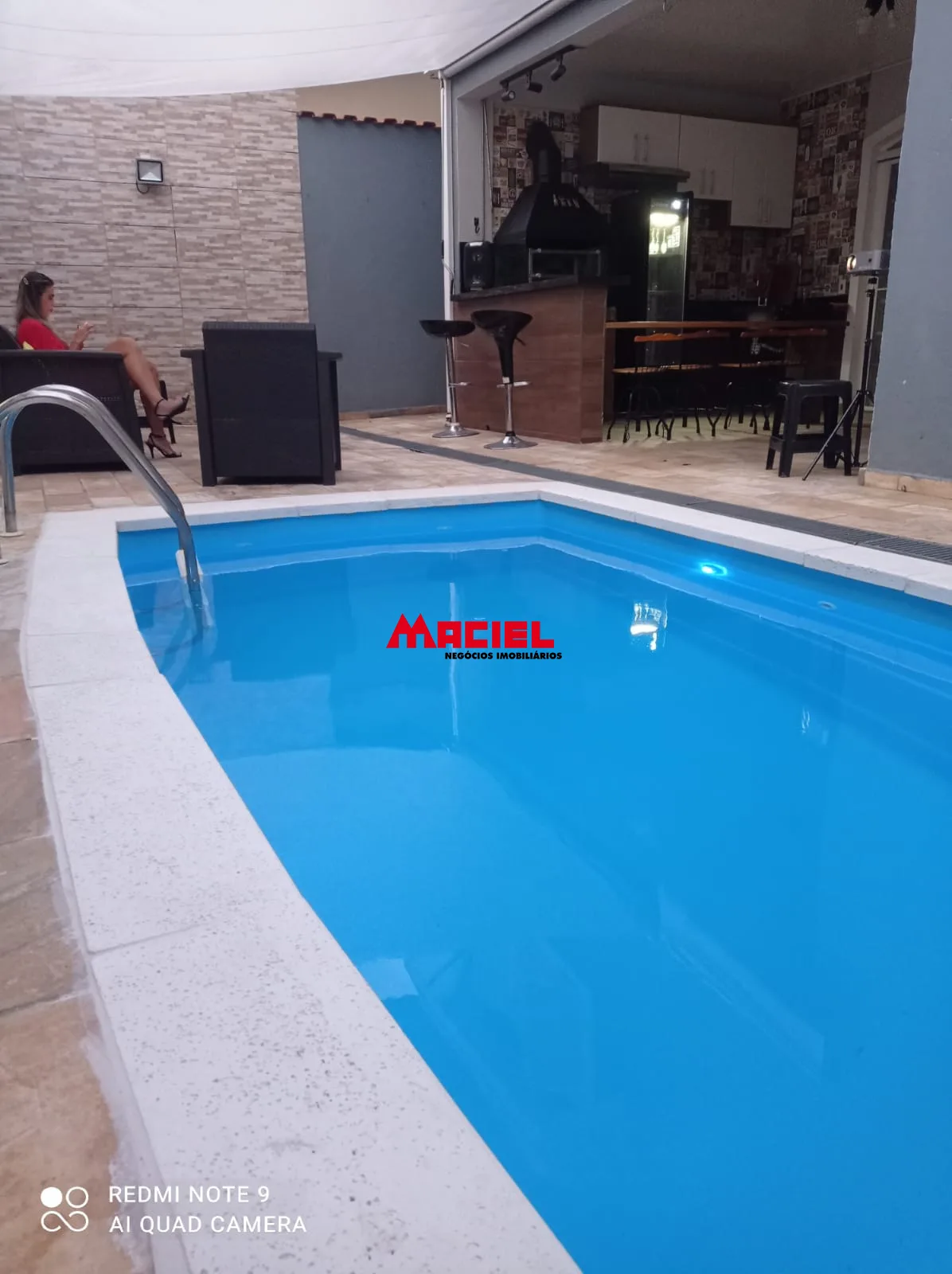 Comprar Casa / Sobrado em S&atilde;o Jos&eacute; dos Campos R$ 1.380.000,00 - Foto 3