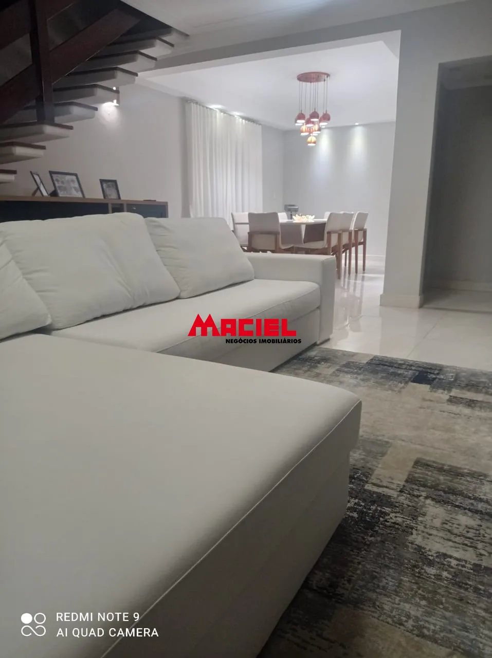 Comprar Casa / Sobrado em S&atilde;o Jos&eacute; dos Campos R$ 1.380.000,00 - Foto 4