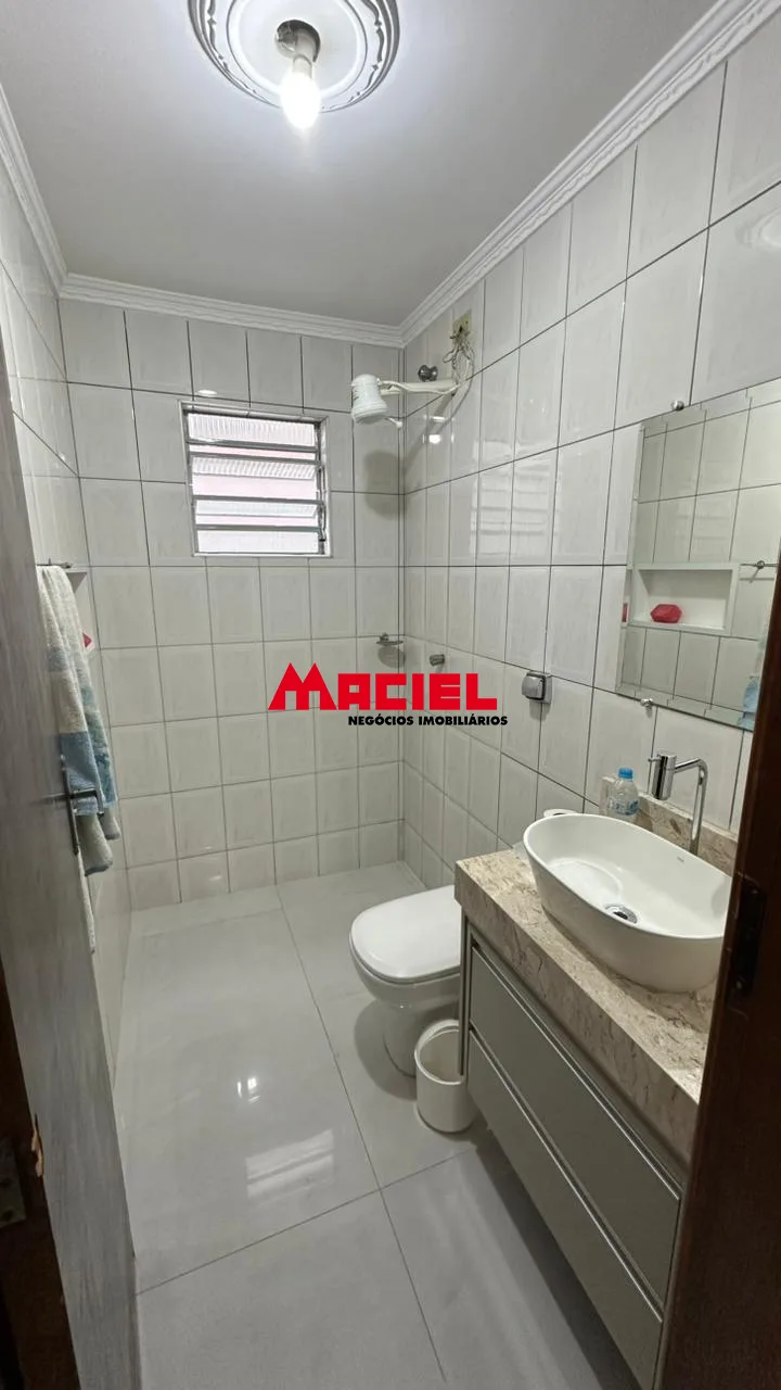 Alugar Casa / Sobrado em S&atilde;o Jos&eacute; dos Campos R$ 2.800,00 - Foto 11