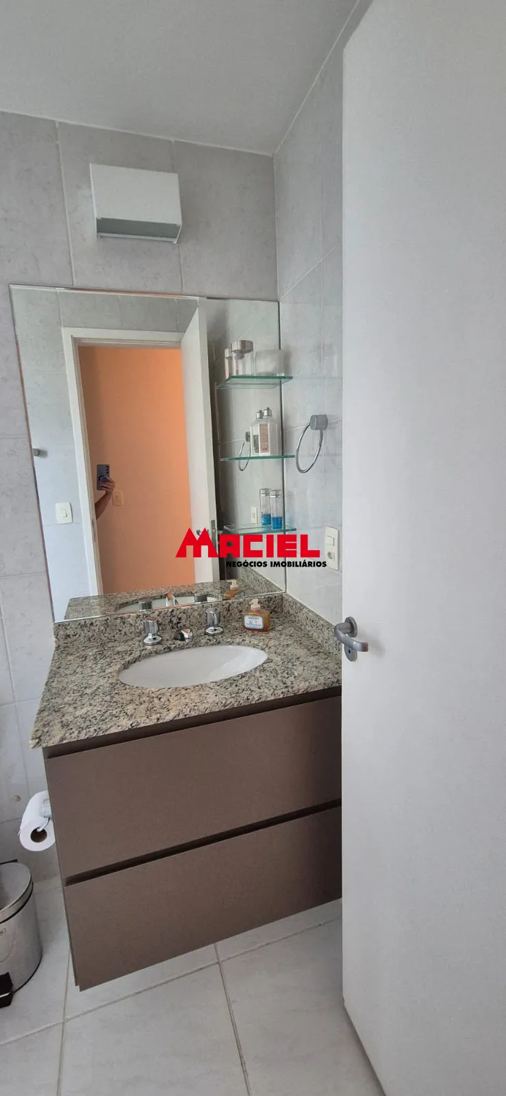 Comprar Apartamento / Padr&atilde;o em S&atilde;o Jos&eacute; dos Campos R$ 750.000,00 - Foto 9