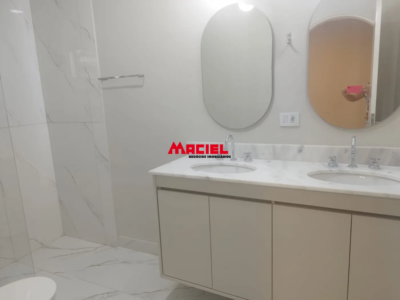 Comprar Casa / Padr&atilde;o em S&atilde;o Jos&eacute; dos Campos R$ 1.190.000,00 - Foto 11