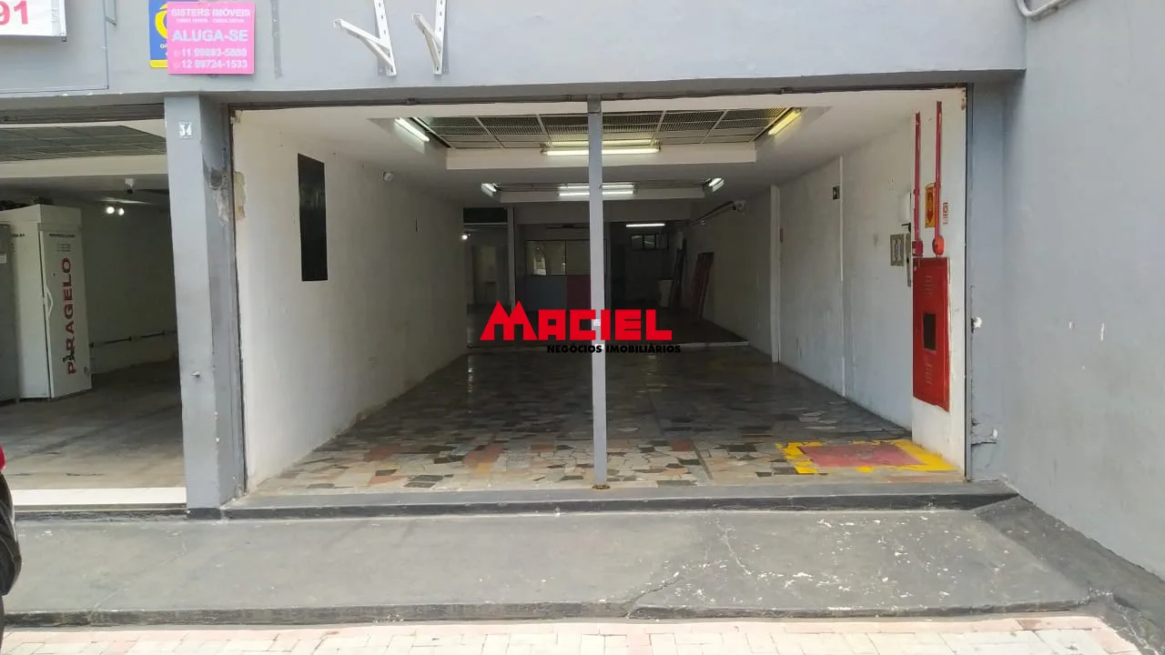 Alugar Comercial / Ponto Comercial em S&atilde;o Jos&eacute; dos Campos R$ 6.000,00 - Foto 3