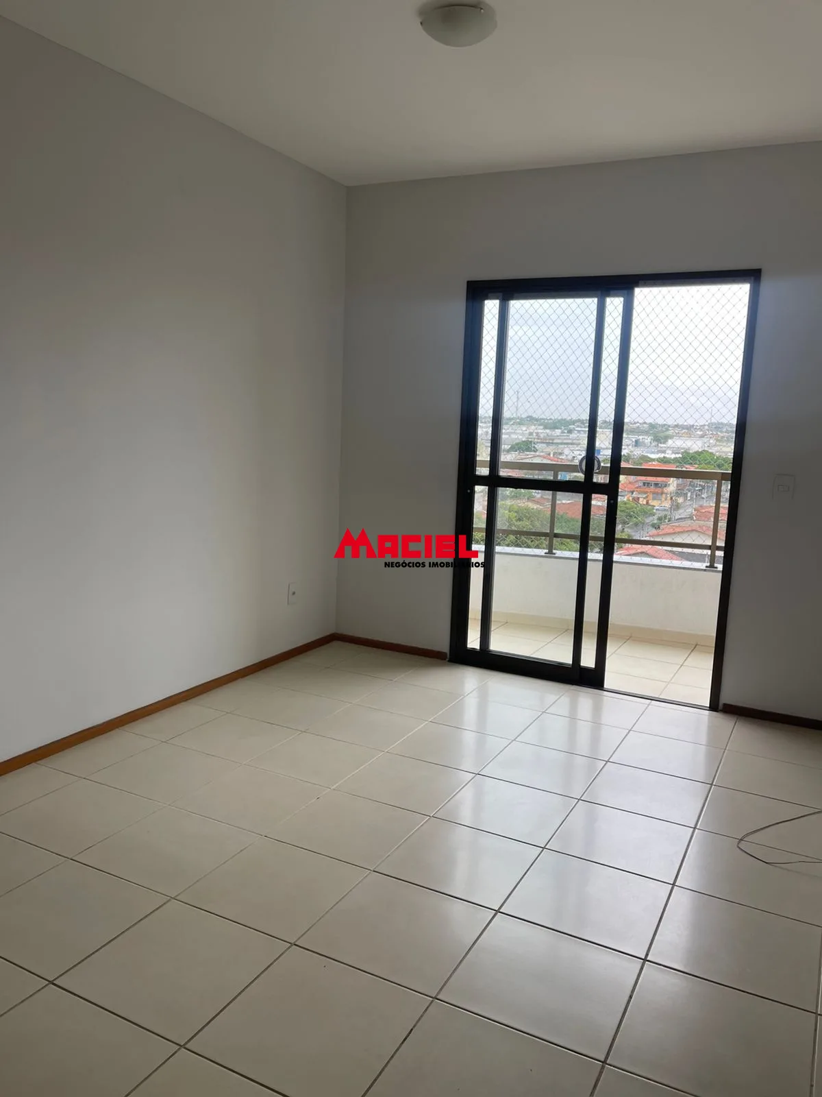 Alugar Apartamento / Padr&atilde;o em S&atilde;o Jos&eacute; dos Campos R$ 2.200,00 - Foto 2