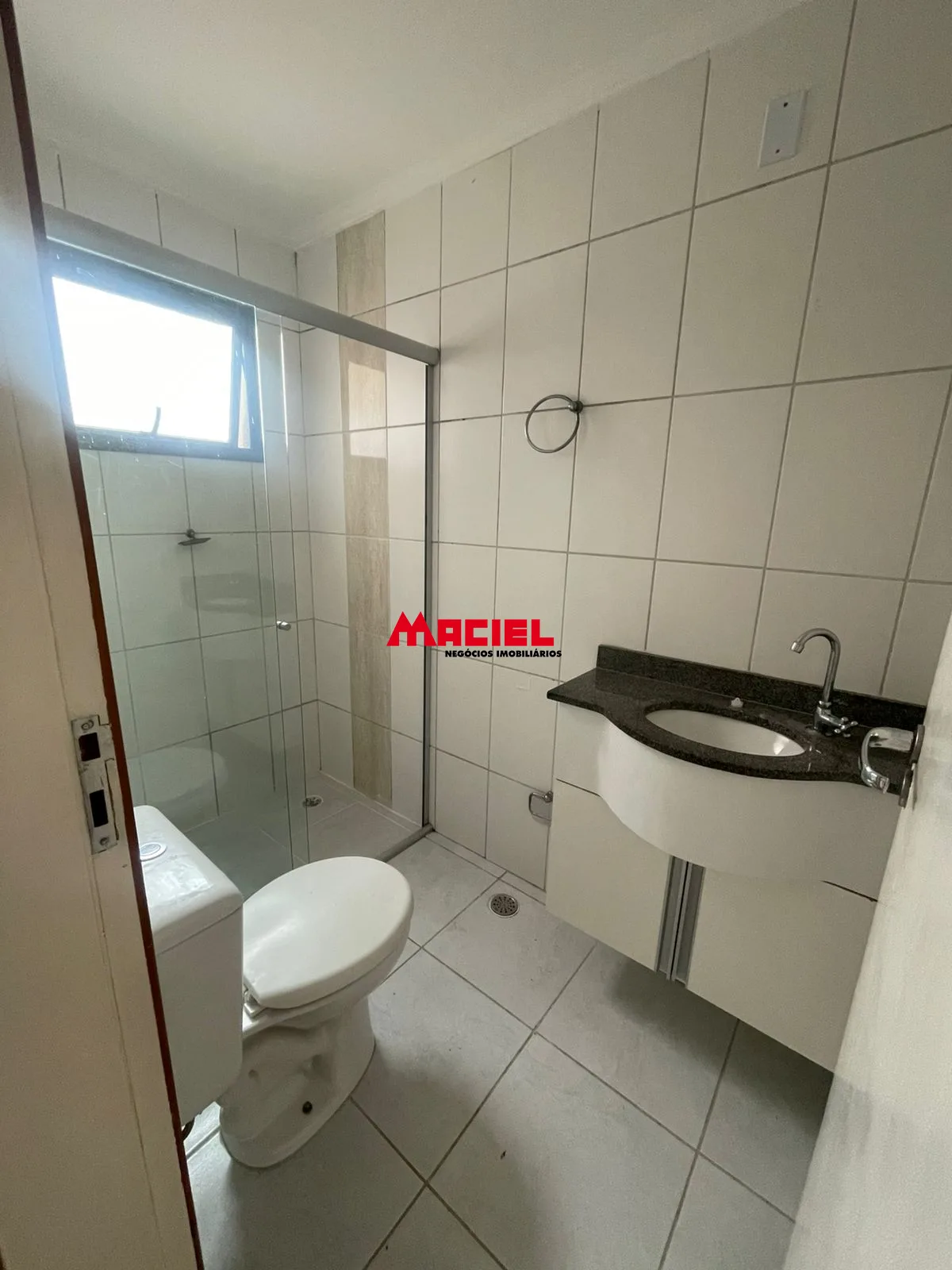 Alugar Apartamento / Padr&atilde;o em S&atilde;o Jos&eacute; dos Campos R$ 2.200,00 - Foto 9