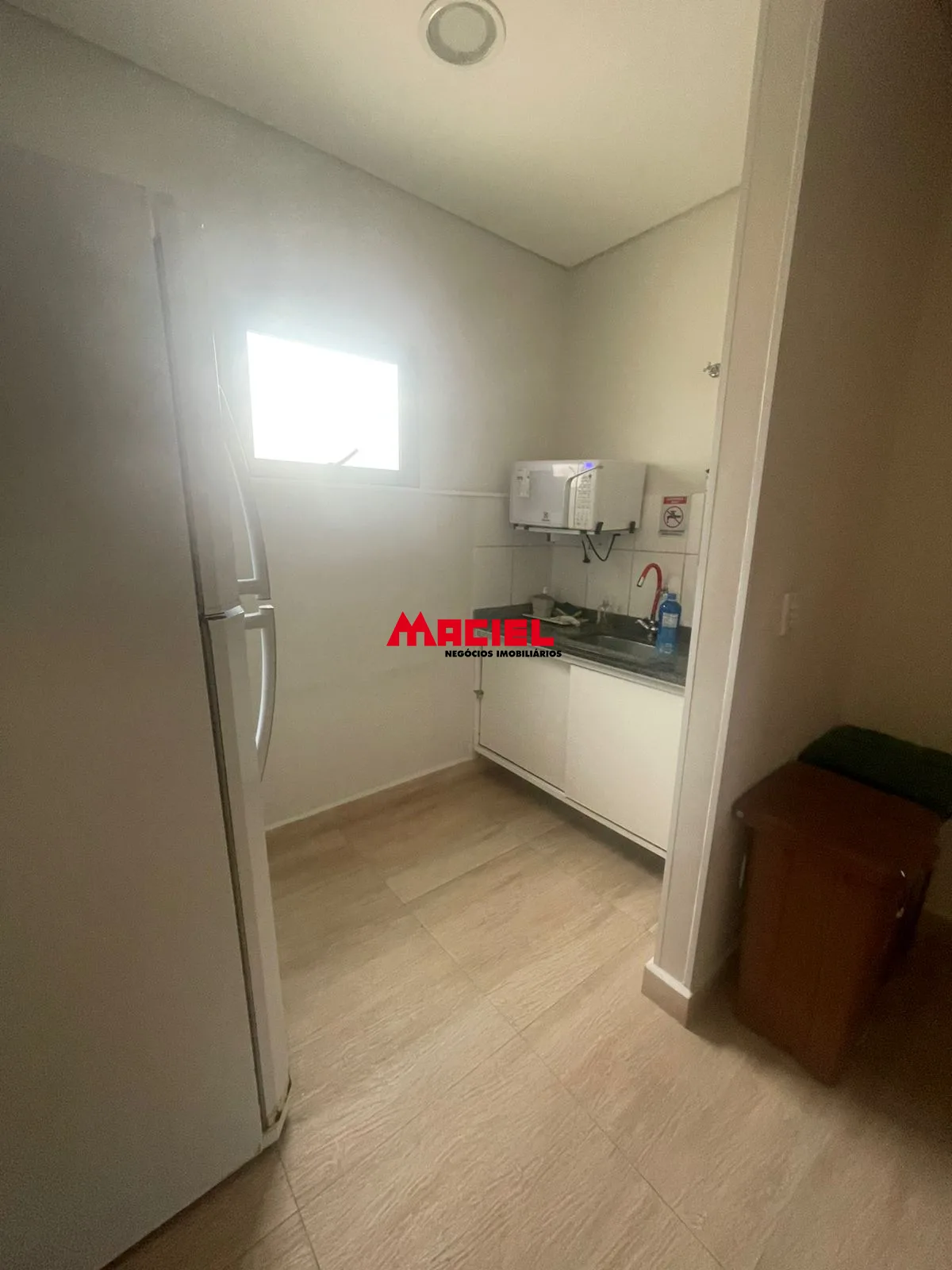 Alugar Apartamento / Padr&atilde;o em S&atilde;o Jos&eacute; dos Campos R$ 2.200,00 - Foto 10