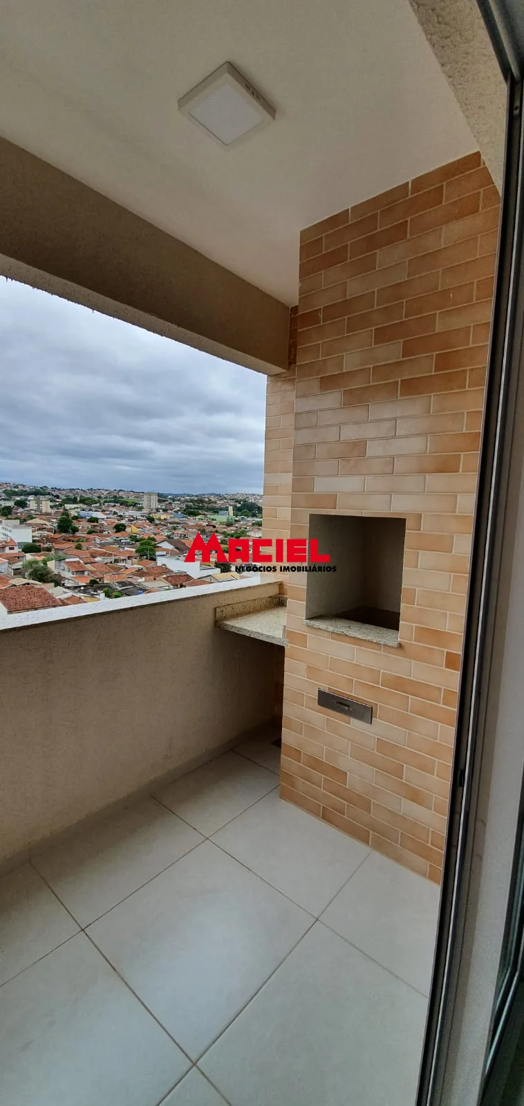 Comprar Apartamento / Padr&atilde;o em Taubat&eacute; R$ 390.000,00 - Foto 4