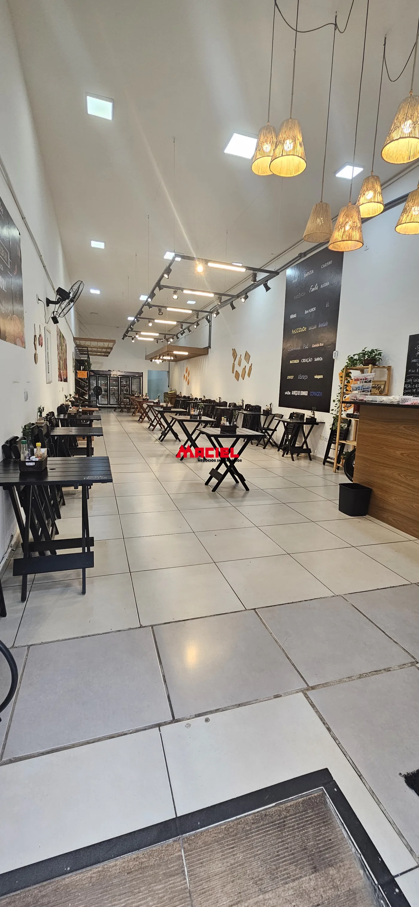 Comprar Comercial / Fundo em S&atilde;o Jos&eacute; dos Campos R$ 900.000,00 - Foto 1