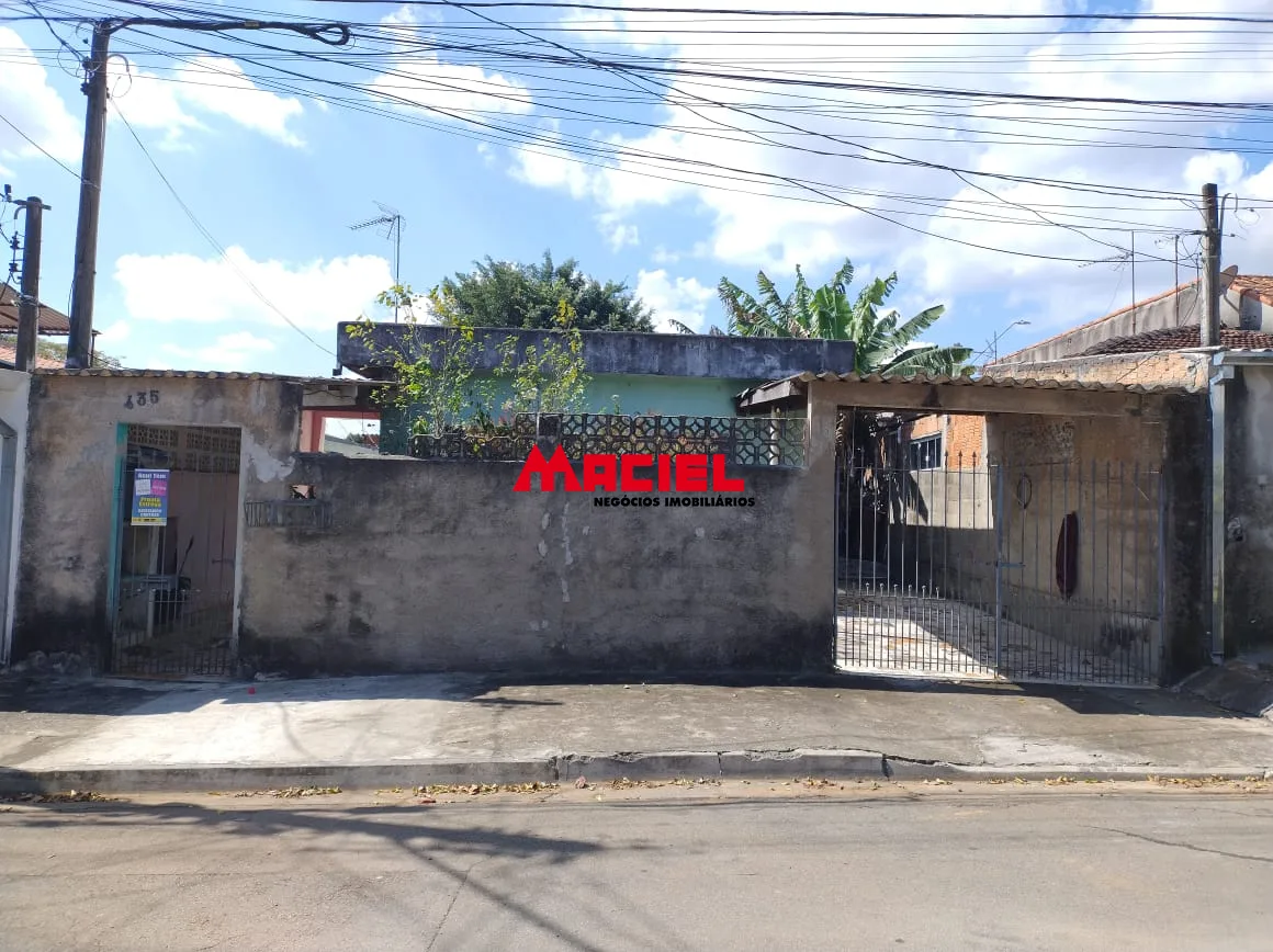 Comprar Casa / Padr&atilde;o em S&atilde;o Jos&eacute; dos Campos R$ 430.000,00 - Foto 1