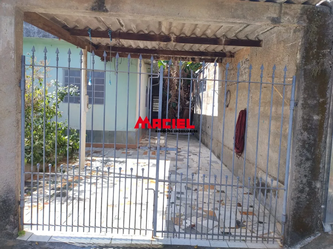 Comprar Casa / Padr&atilde;o em S&atilde;o Jos&eacute; dos Campos R$ 430.000,00 - Foto 2