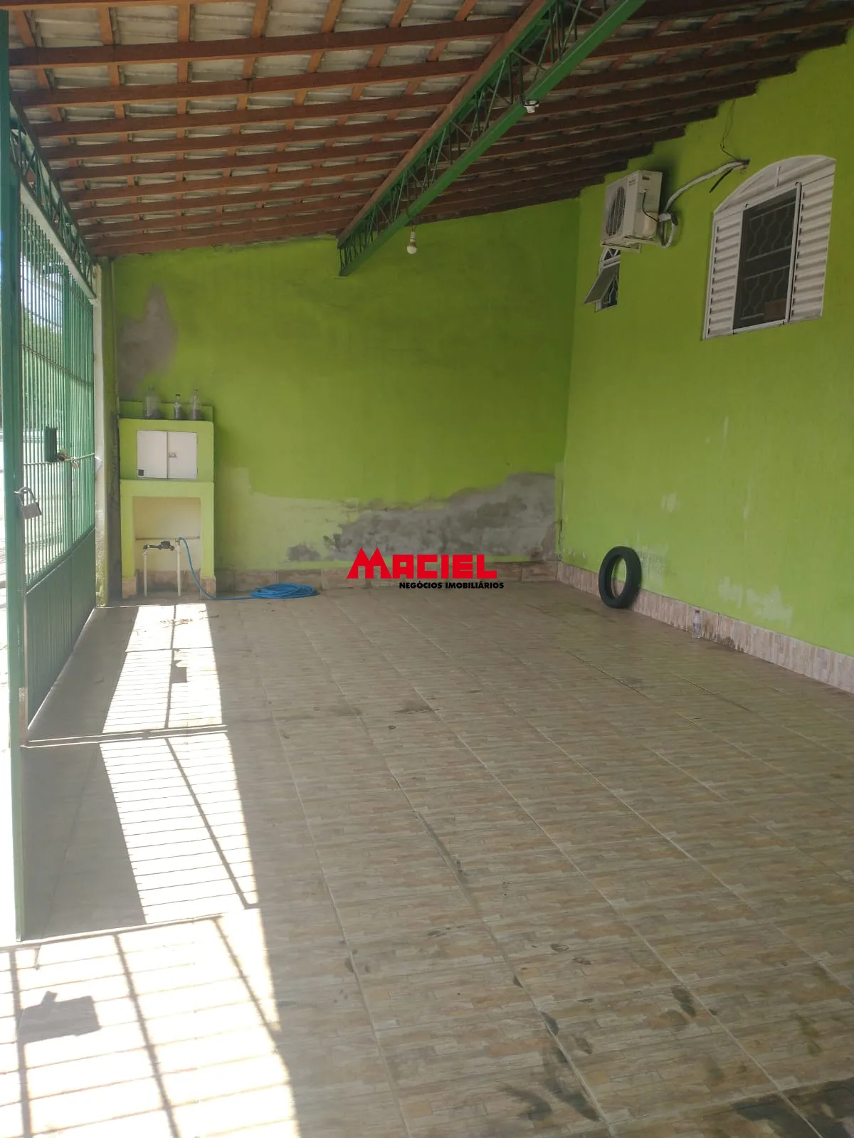 Alugar Casa / Padr&atilde;o em S&atilde;o Jos&eacute; dos Campos R$ 2.700,00 - Foto 3