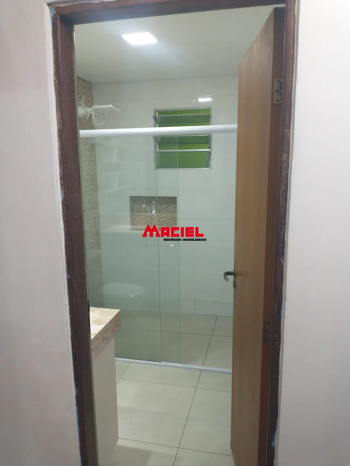 Alugar Casa / Padr&atilde;o em S&atilde;o Jos&eacute; dos Campos R$ 2.700,00 - Foto 16