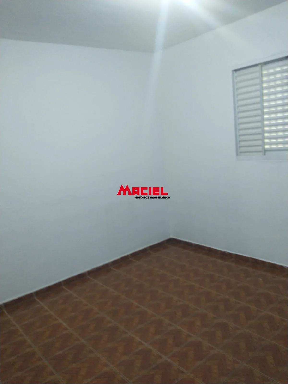 Alugar Casa / Padr&atilde;o em S&atilde;o Jos&eacute; dos Campos R$ 2.700,00 - Foto 22