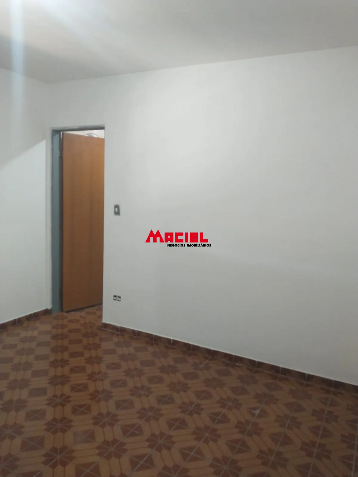 Alugar Casa / Padr&atilde;o em S&atilde;o Jos&eacute; dos Campos R$ 2.700,00 - Foto 29