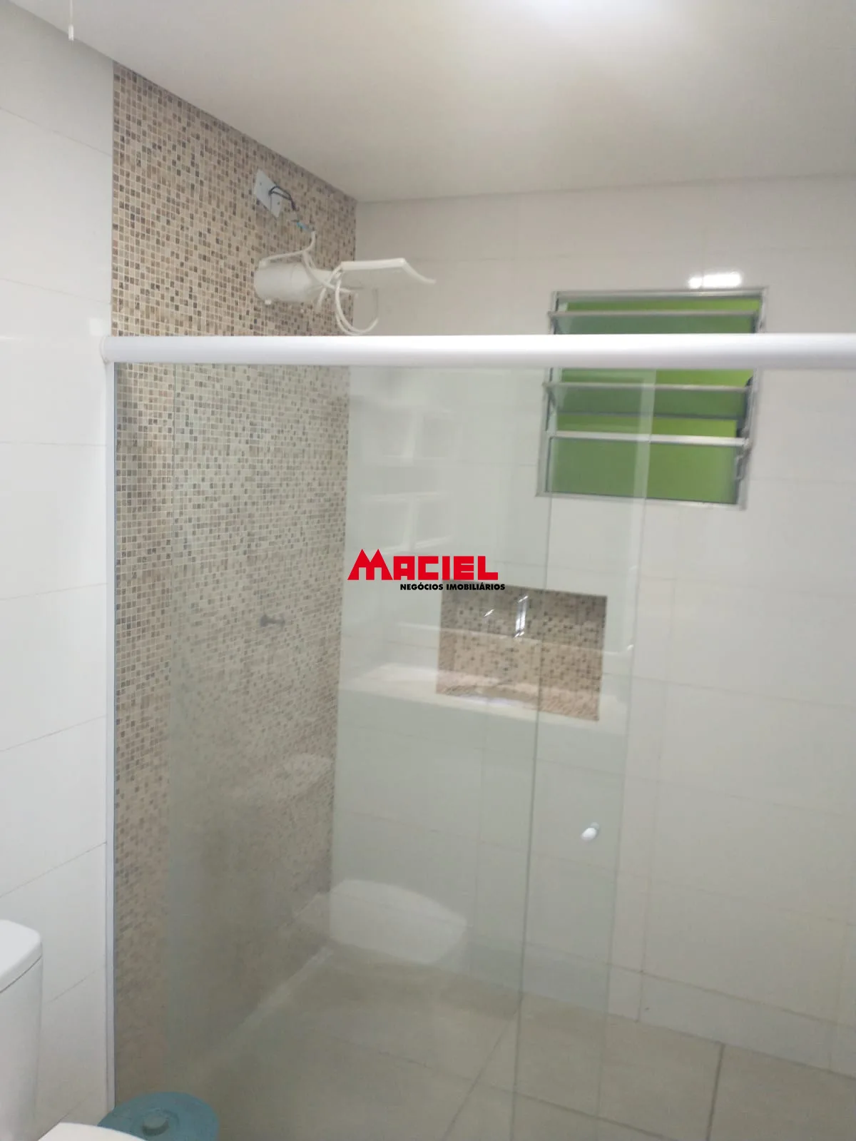 Alugar Casa / Padr&atilde;o em S&atilde;o Jos&eacute; dos Campos R$ 2.700,00 - Foto 34
