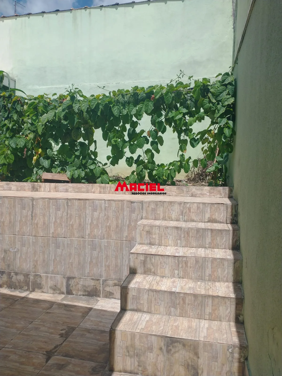 Alugar Casa / Padr&atilde;o em S&atilde;o Jos&eacute; dos Campos R$ 2.700,00 - Foto 51