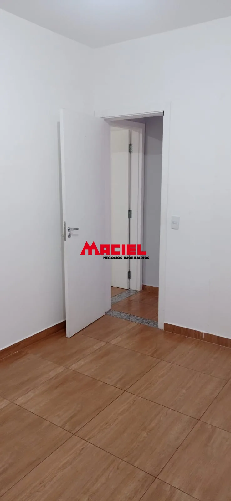 Comprar Apartamento / Padr&atilde;o em S&atilde;o Jos&eacute; dos Campos R$ 290.000,00 - Foto 14