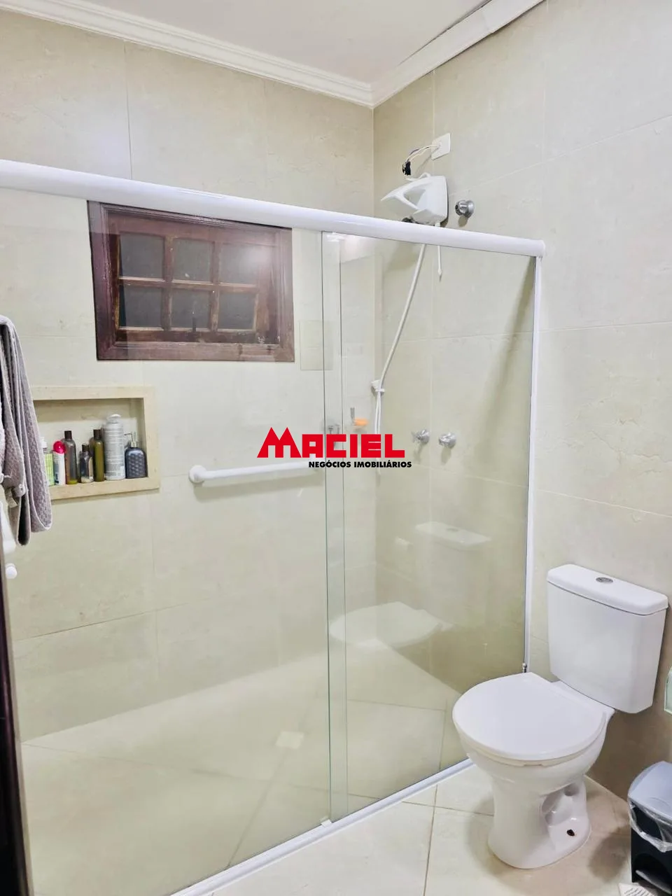 Alugar Casa / Condom&iacute;nio em S&atilde;o Jos&eacute; dos Campos R$ 9.000,00 - Foto 8