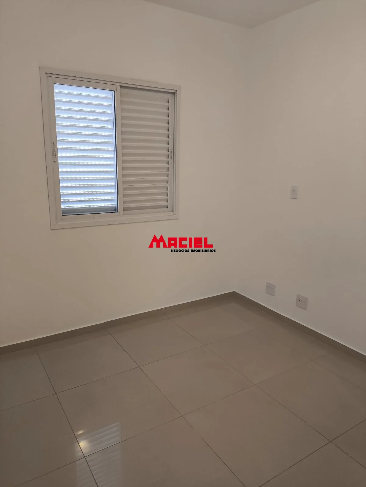 Alugar Apartamento / Padr&atilde;o em S&atilde;o Jos&eacute; dos Campos R$ 2.700,00 - Foto 15