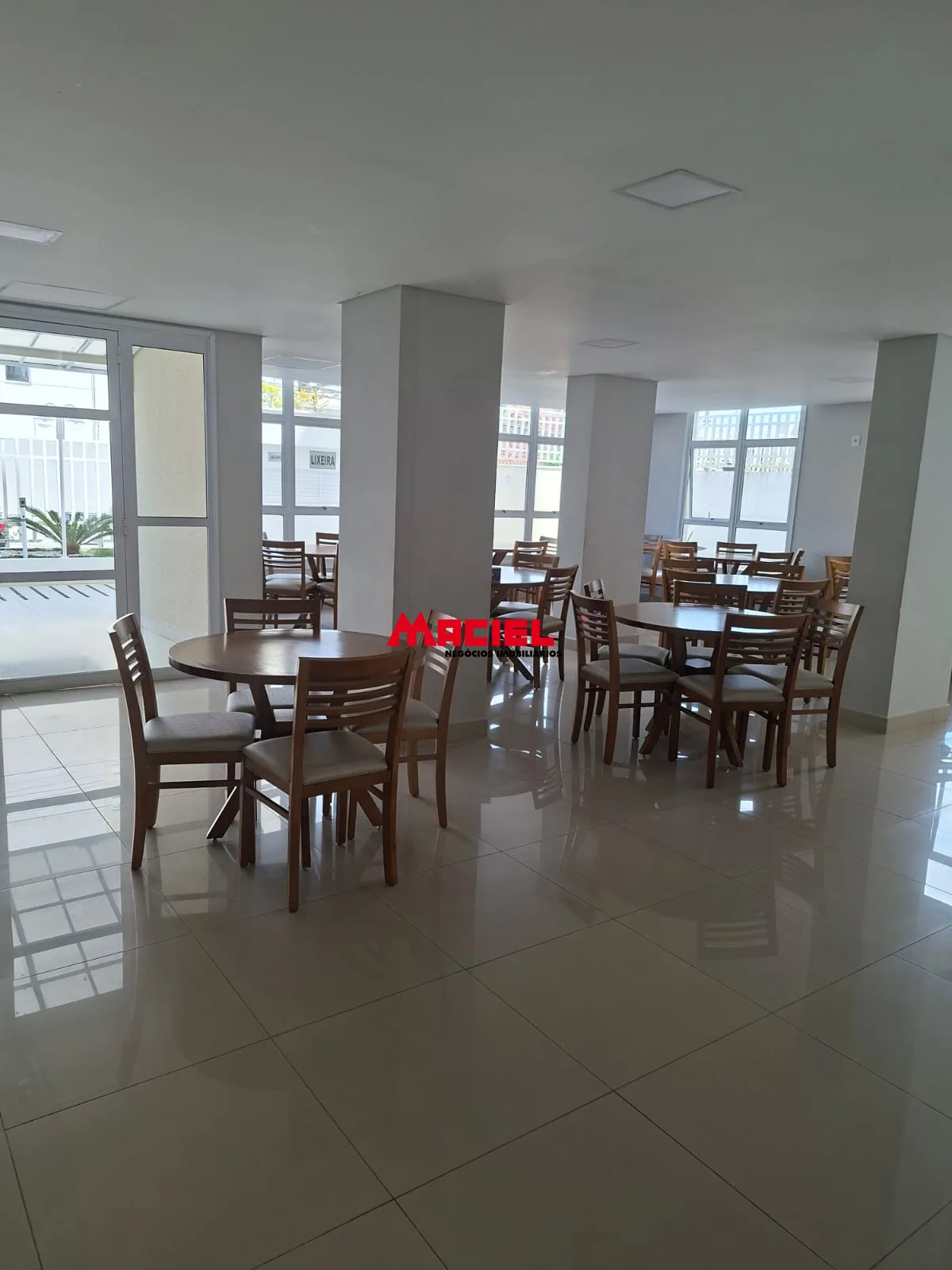 Comprar Apartamento / Padr&atilde;o em S&atilde;o Jos&eacute; dos Campos R$ 425.000,00 - Foto 6