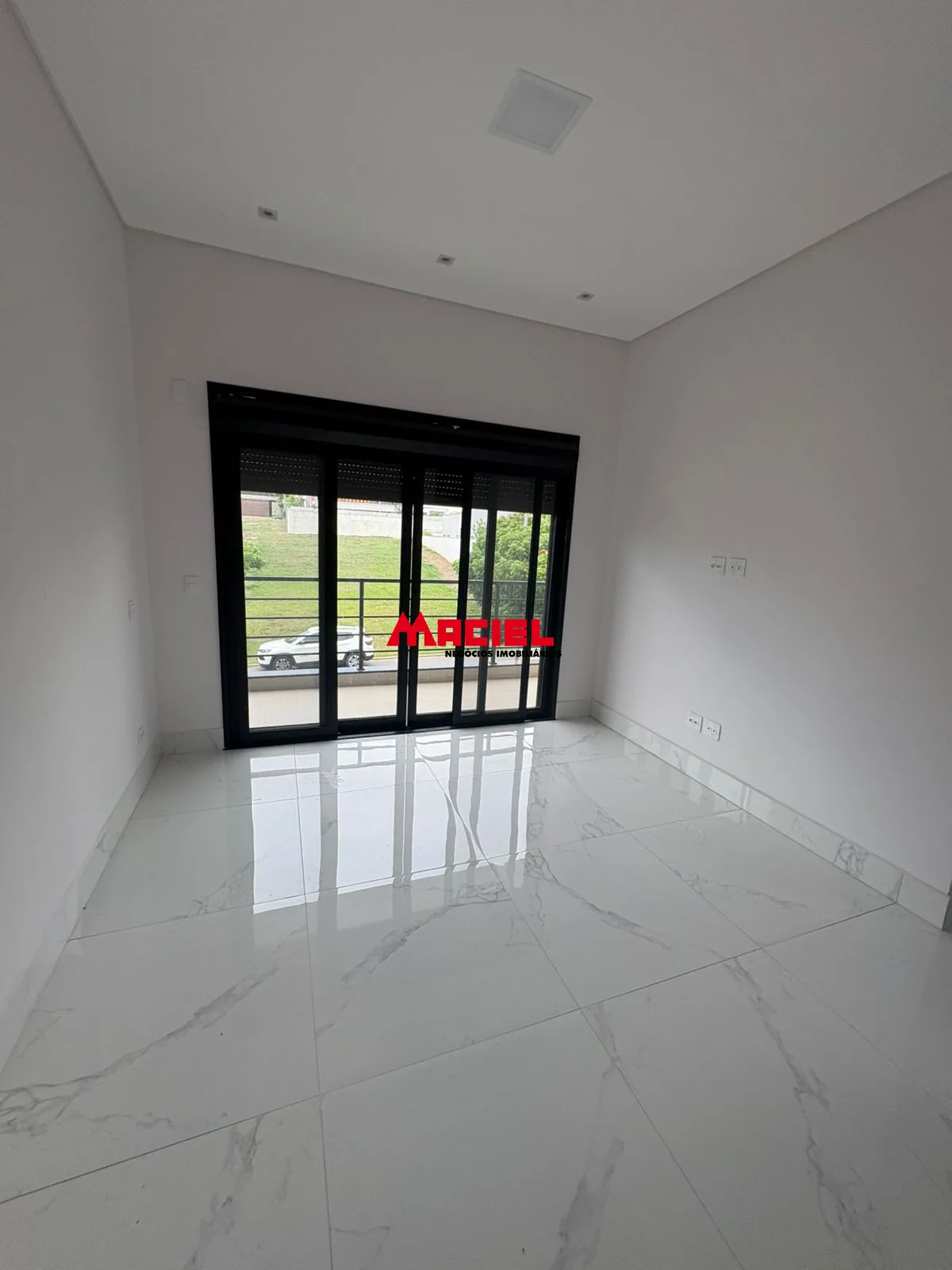 Alugar Casa / Condom&iacute;nio em S&atilde;o Jos&eacute; dos Campos R$ 13.000,00 - Foto 8