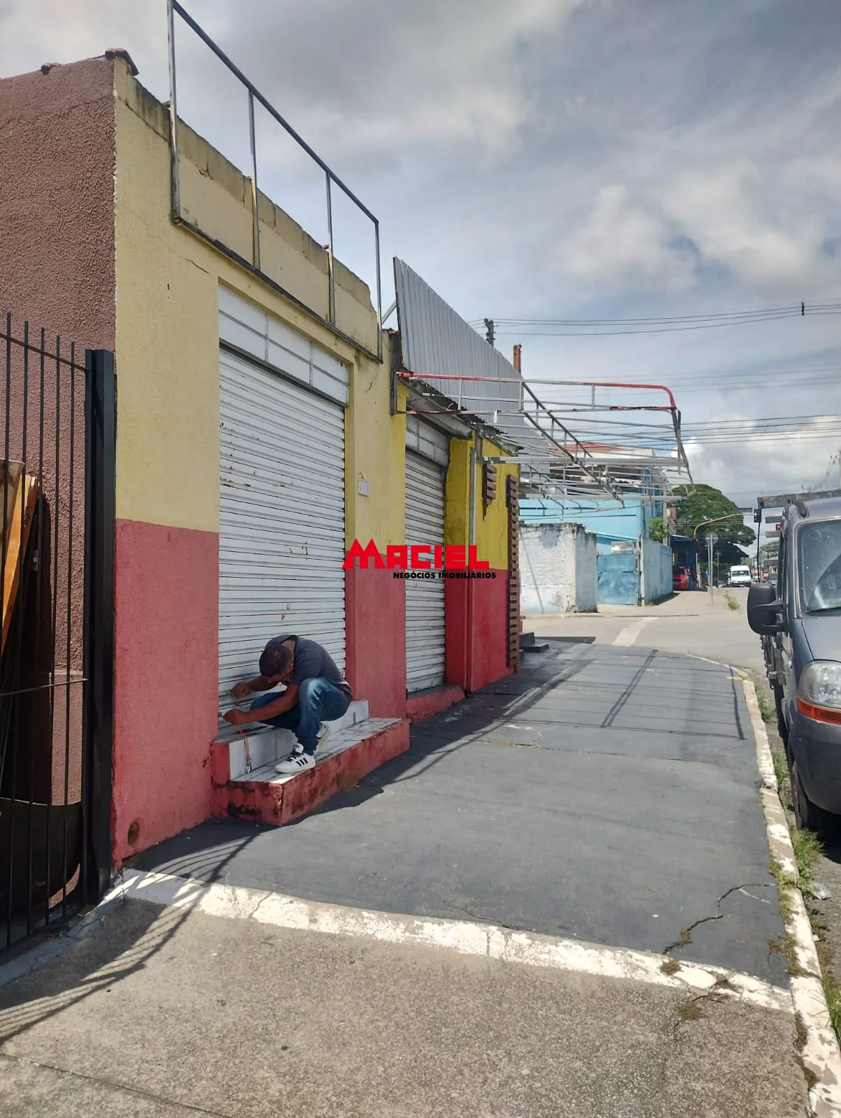 Comprar Comercial / Ponto Comercial em S&atilde;o Jos&eacute; dos Campos R$ 550.000,00 - Foto 3