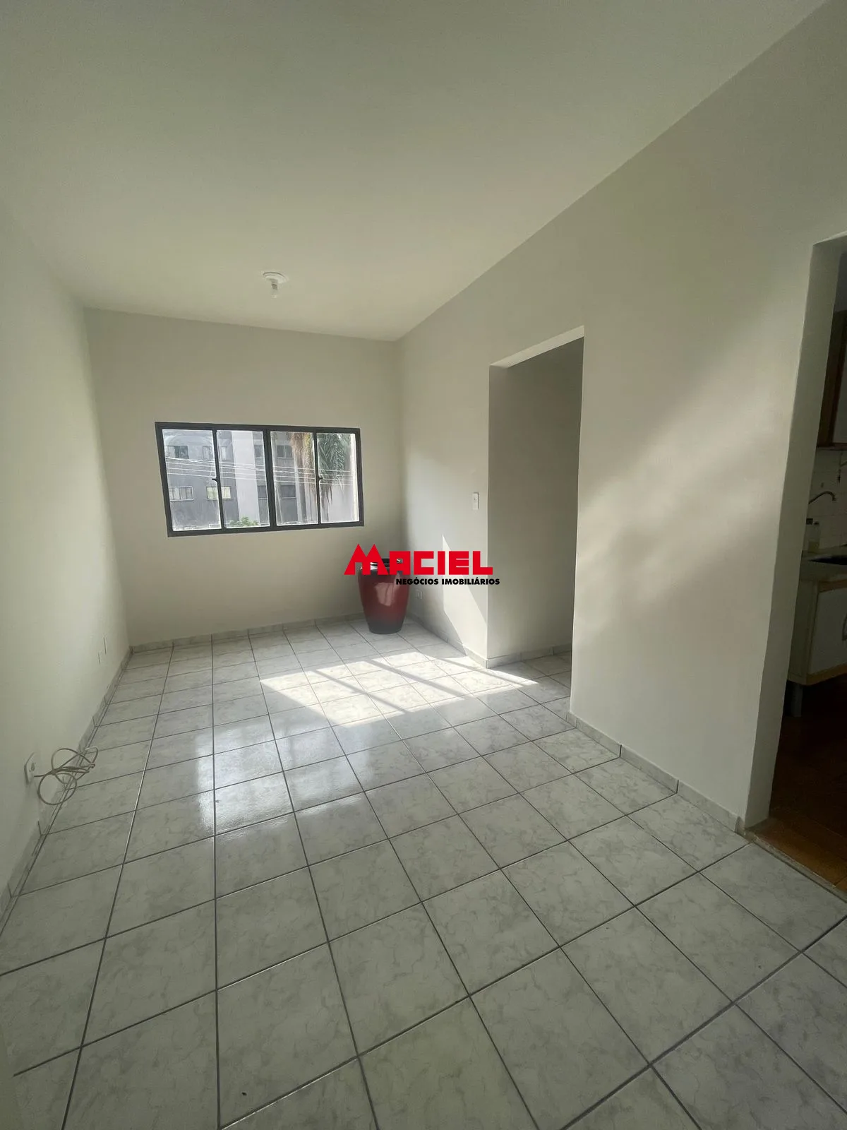 Alugar Apartamento / Padr&atilde;o em S&atilde;o Jos&eacute; dos Campos R$ 1.500,00 - Foto 5