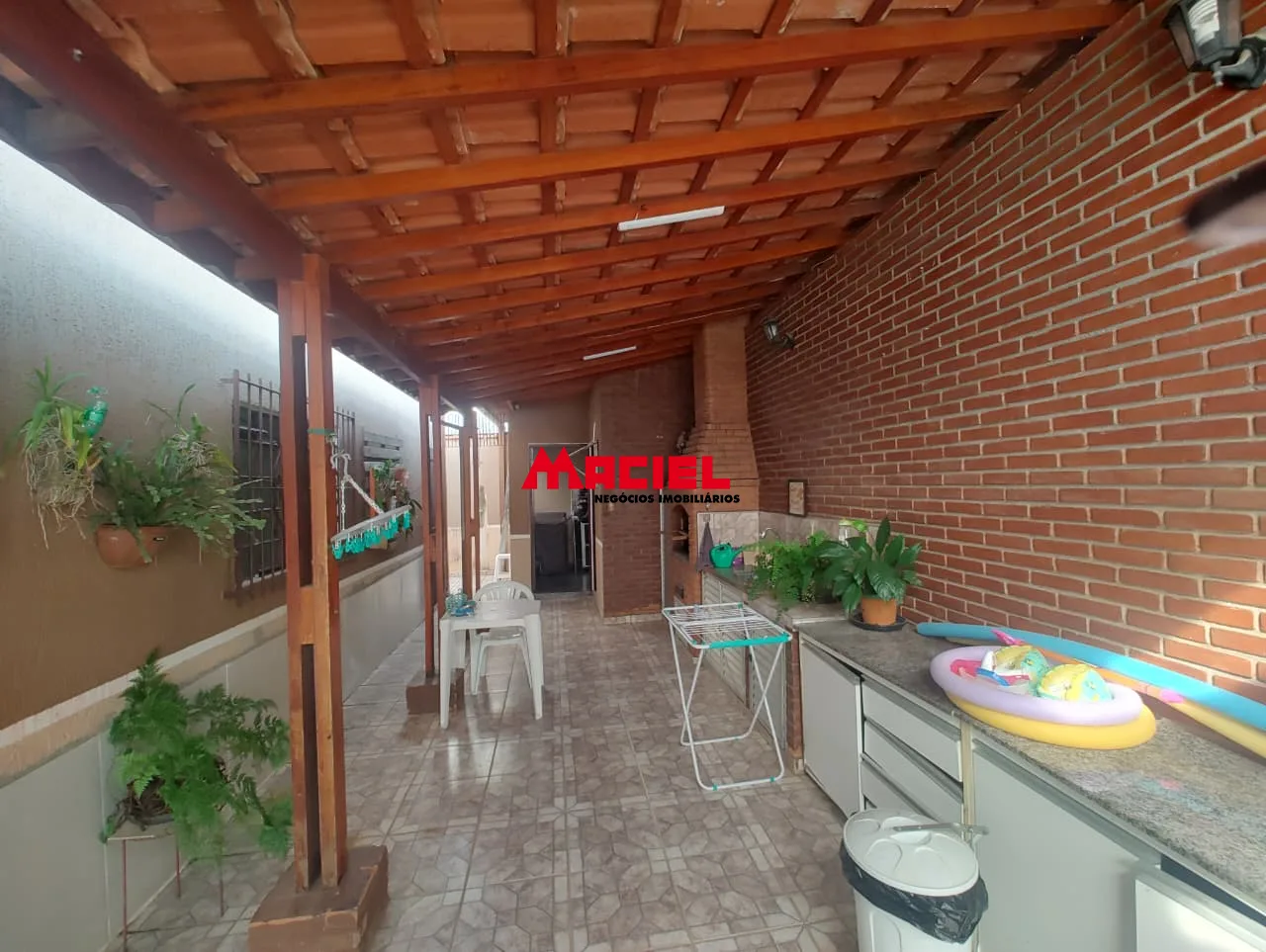 Comprar Casa / Padr&atilde;o em S&atilde;o Jos&eacute; dos Campos R$ 780.000,00 - Foto 2