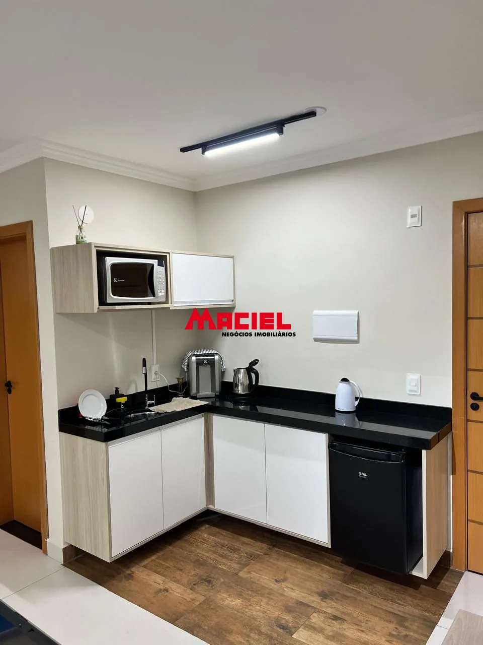 Comprar Comercial / Sala em S&atilde;o Jos&eacute; dos Campos R$ 270.000,00 - Foto 7