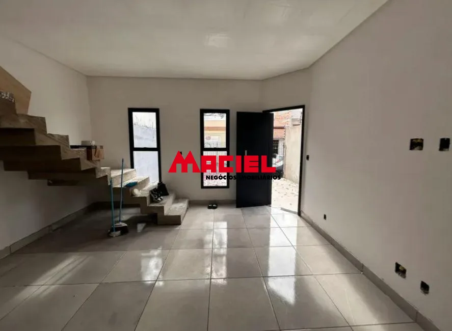 Comprar Casa / Padr&atilde;o em S&atilde;o Jos&eacute; dos Campos R$ 430.000,00 - Foto 2