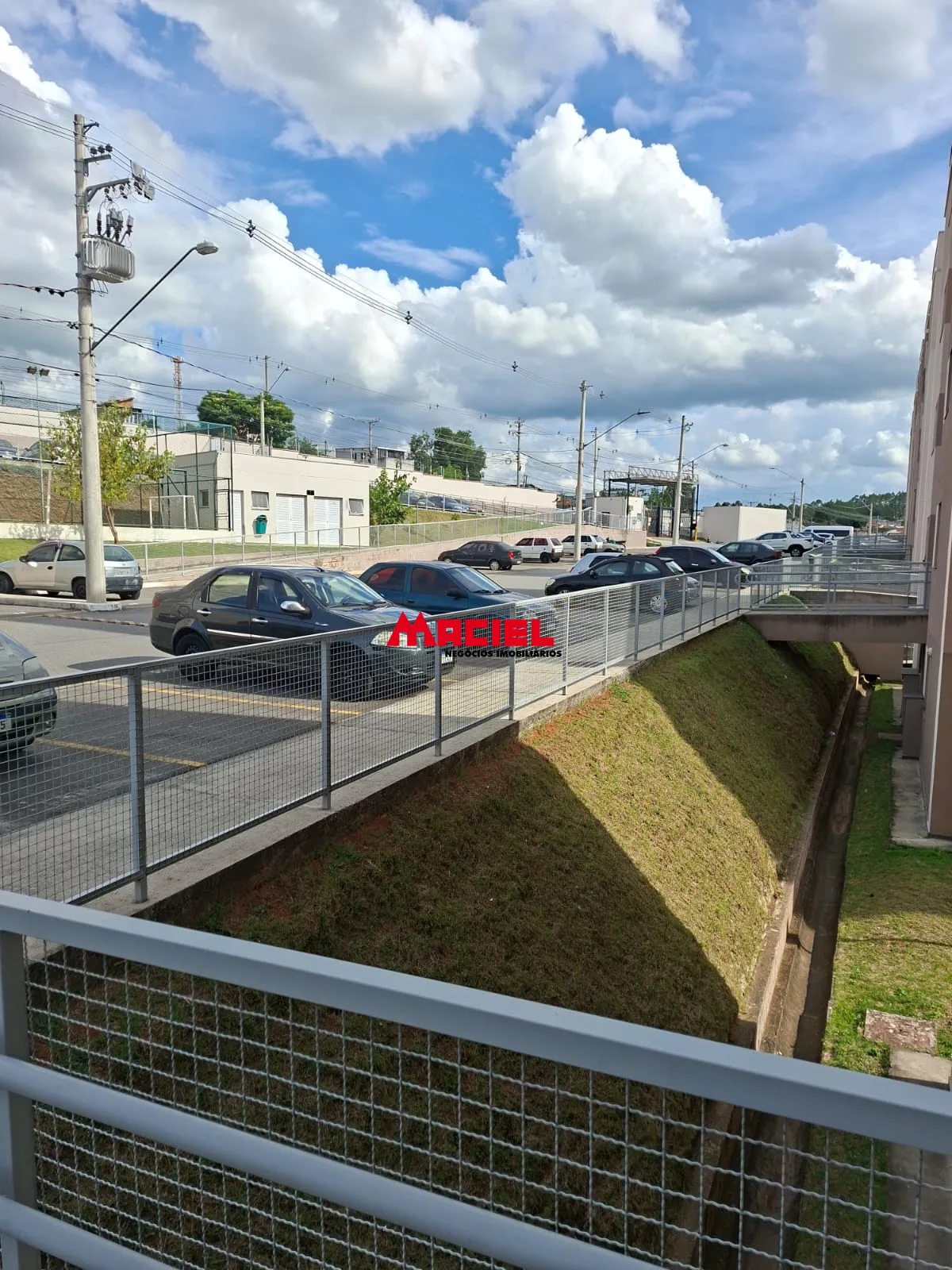 Comprar Apartamento / Padr&atilde;o em S&atilde;o Jos&eacute; dos Campos R$ 200.000,00 - Foto 8