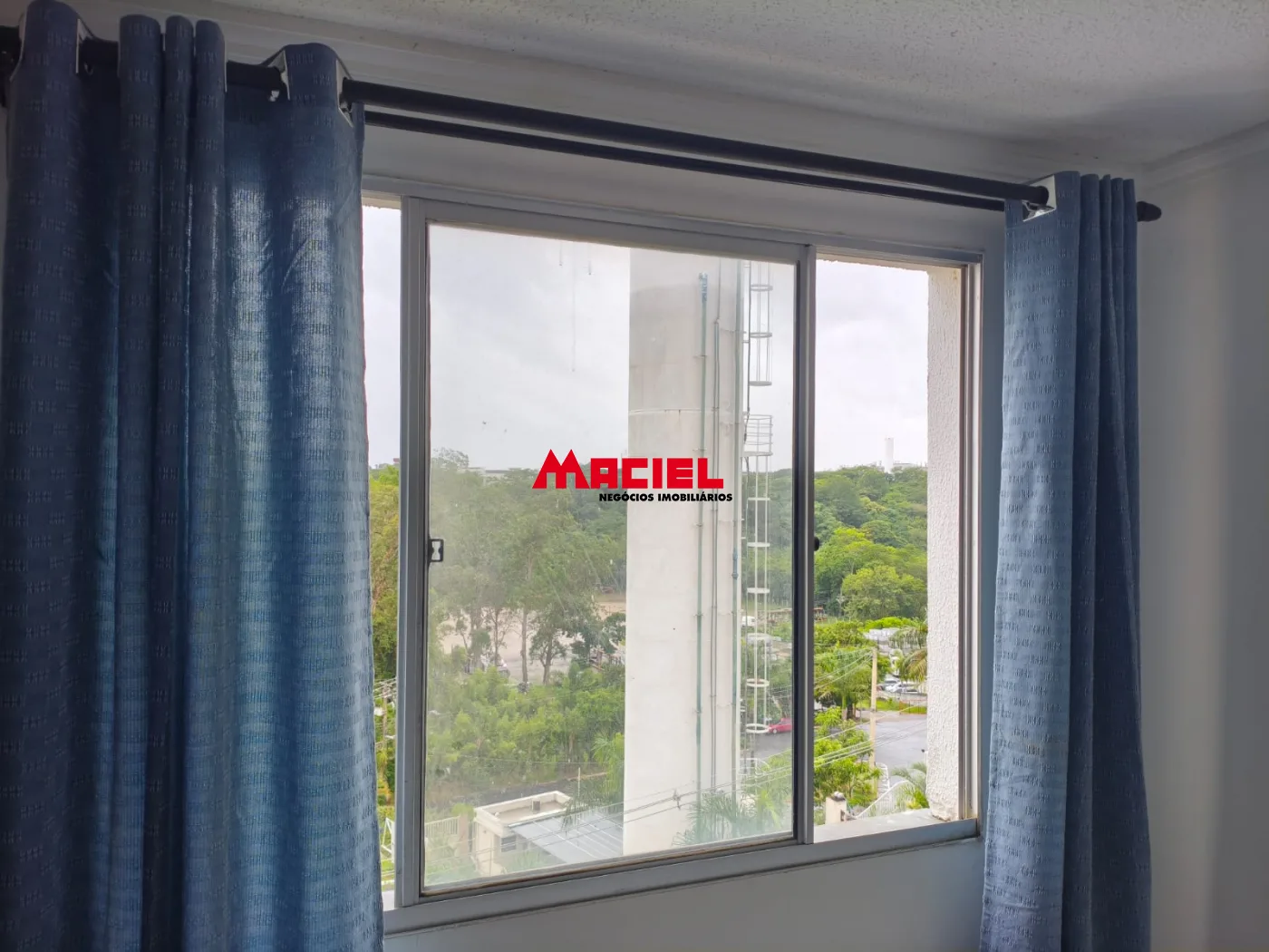 Comprar Apartamento / Padr&atilde;o em S&atilde;o Jos&eacute; dos Campos R$ 220.000,00 - Foto 5