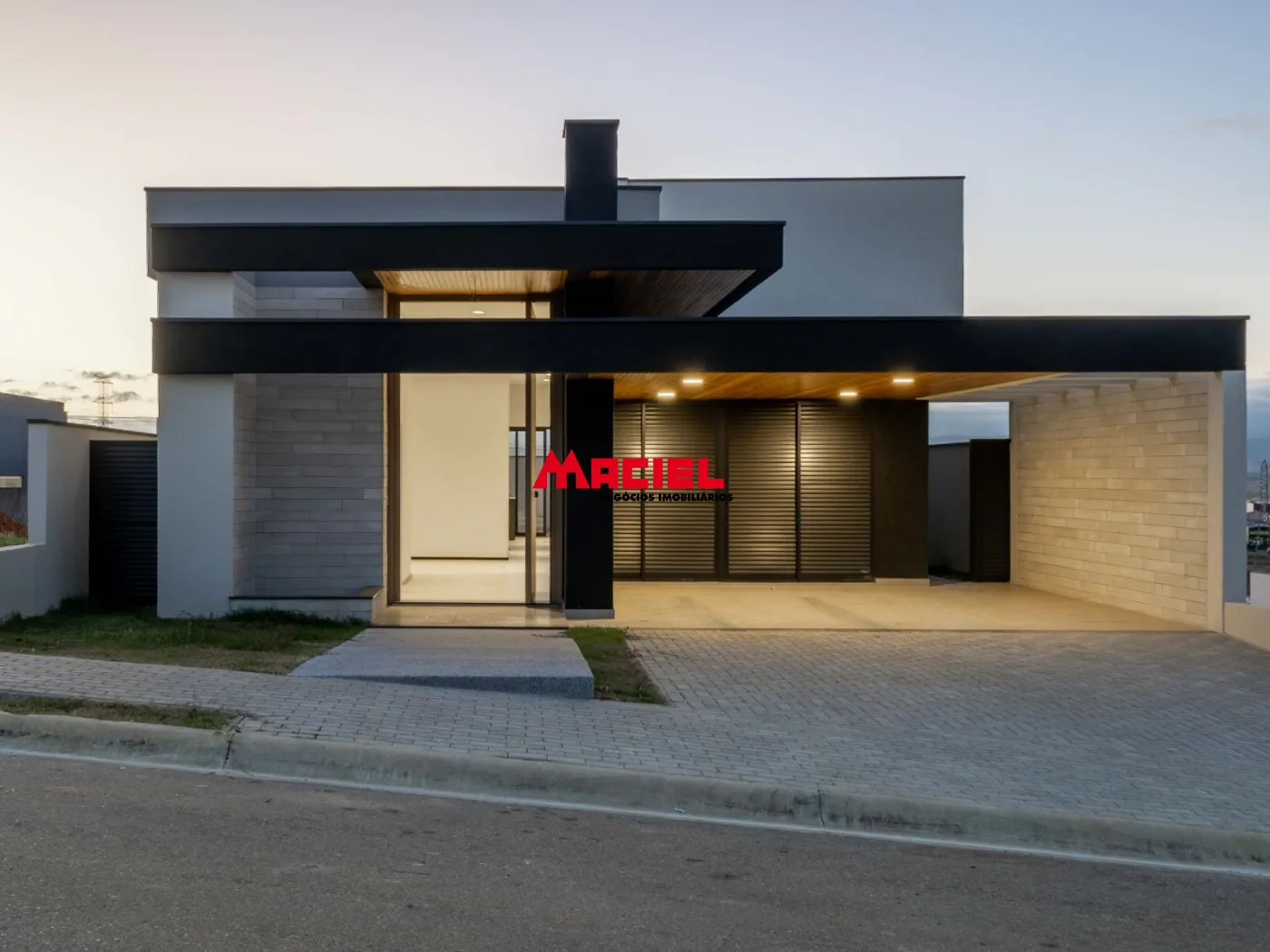 Comprar Casa / Condom&iacute;nio em Ca&ccedil;apava R$ 1.400.000,00 - Foto 1