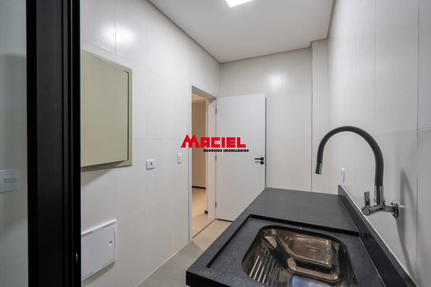 Comprar Casa / Condom&iacute;nio em Ca&ccedil;apava R$ 1.400.000,00 - Foto 17