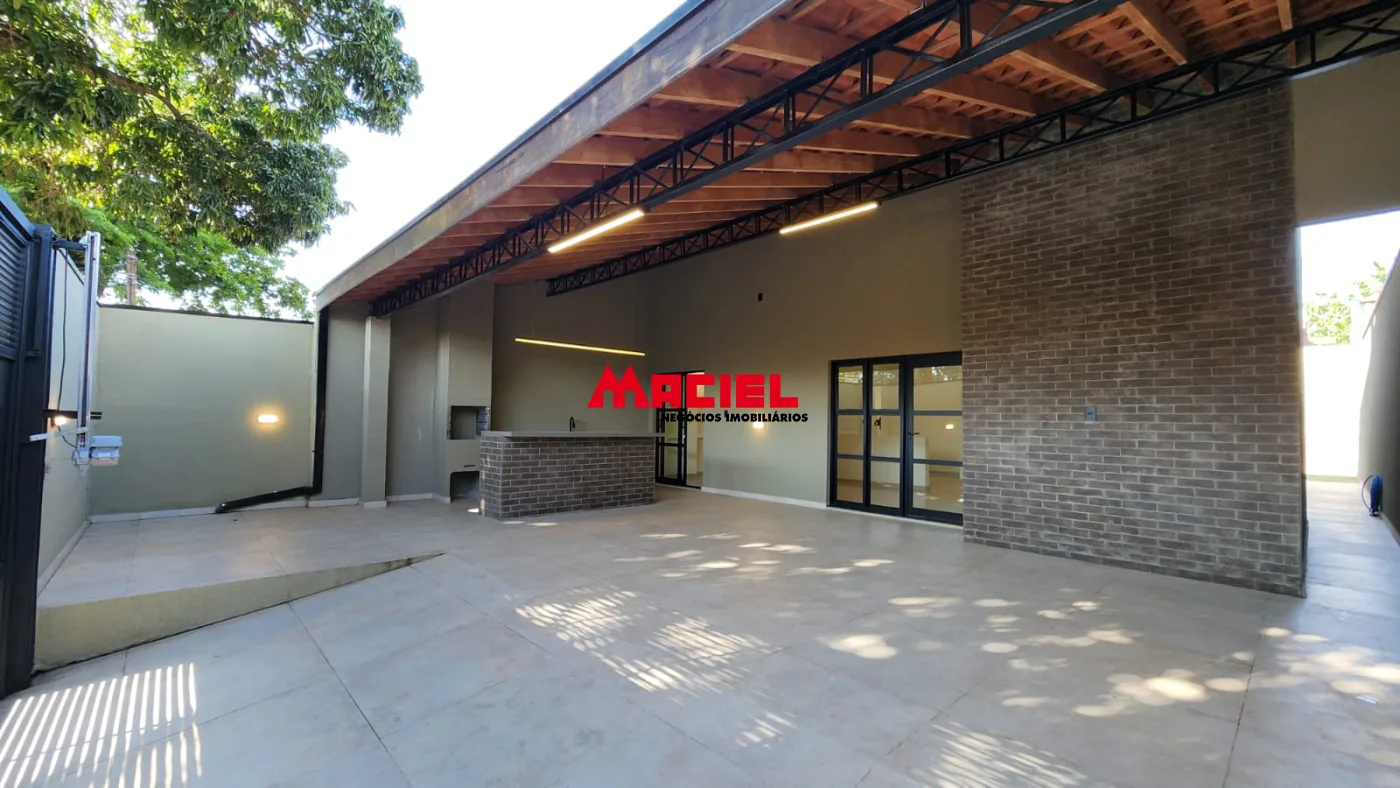 Comprar Casa / Padr&atilde;o em S&atilde;o Jos&eacute; dos Campos R$ 790.000,00 - Foto 1