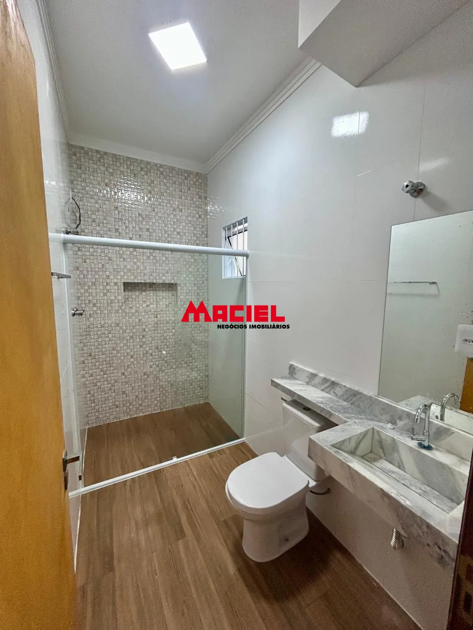 Alugar Casa / Padr&atilde;o em S&atilde;o Jos&eacute; dos Campos R$ 2.200,00 - Foto 8