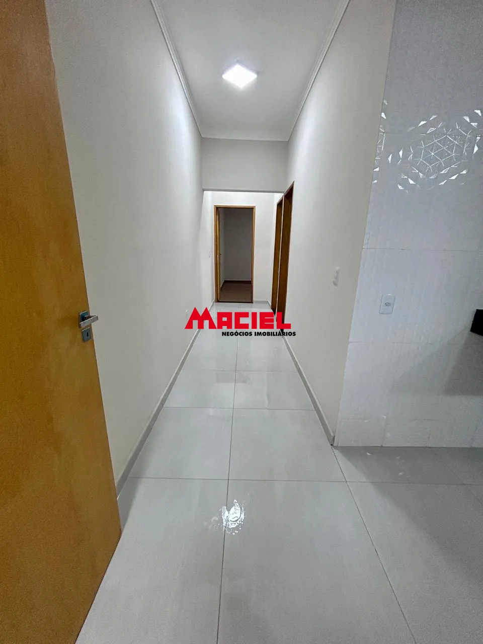 Alugar Casa / Padr&atilde;o em S&atilde;o Jos&eacute; dos Campos R$ 2.200,00 - Foto 9