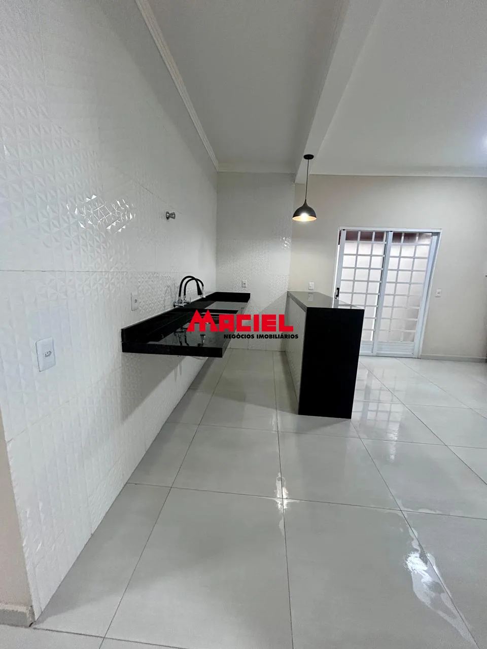 Alugar Casa / Padr&atilde;o em S&atilde;o Jos&eacute; dos Campos R$ 2.200,00 - Foto 10