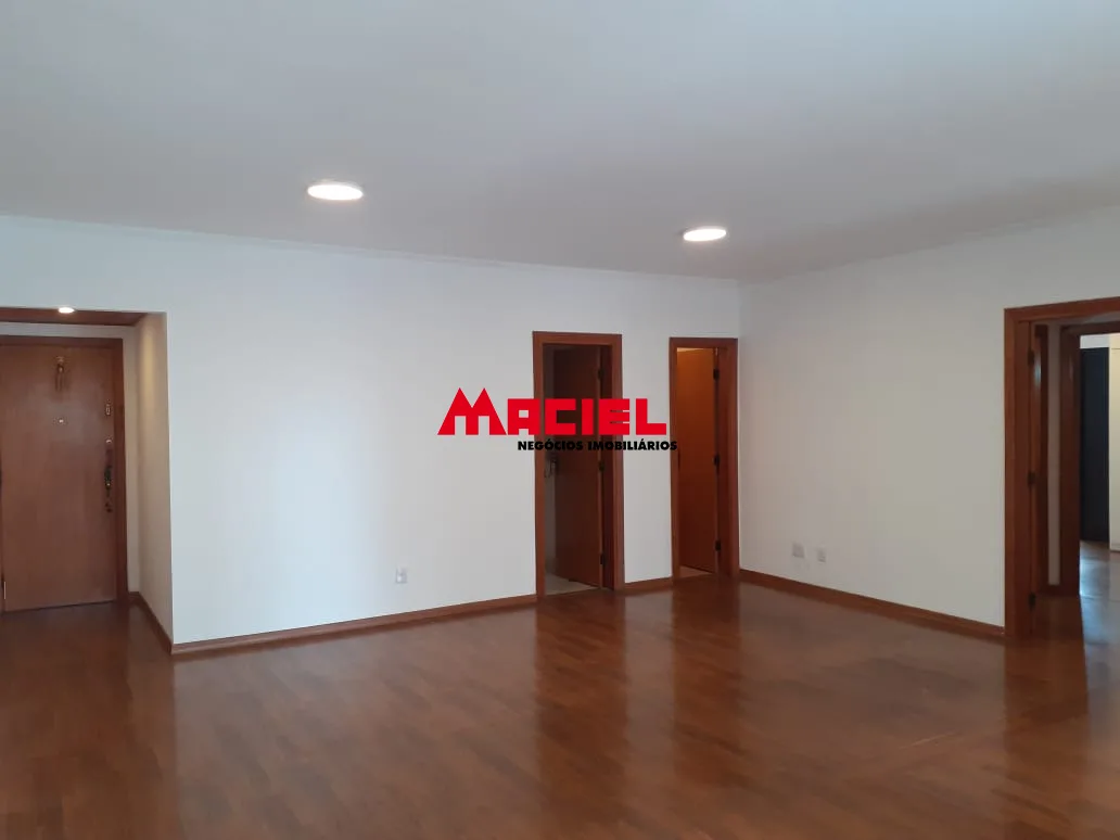 Alugar Apartamento / Padr&atilde;o em S&atilde;o Jos&eacute; dos Campos R$ 4.100,00 - Foto 2