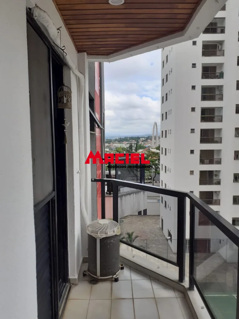 Alugar Apartamento / Padr&atilde;o em S&atilde;o Jos&eacute; dos Campos R$ 4.100,00 - Foto 3