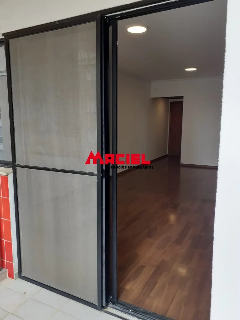 Alugar Apartamento / Padr&atilde;o em S&atilde;o Jos&eacute; dos Campos R$ 4.100,00 - Foto 5