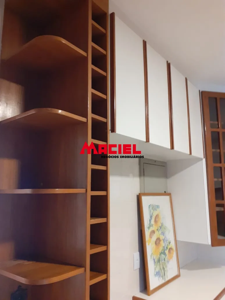 Alugar Apartamento / Padr&atilde;o em S&atilde;o Jos&eacute; dos Campos R$ 4.100,00 - Foto 12