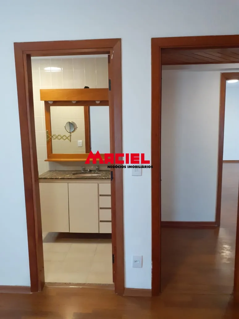 Alugar Apartamento / Padr&atilde;o em S&atilde;o Jos&eacute; dos Campos R$ 4.100,00 - Foto 26