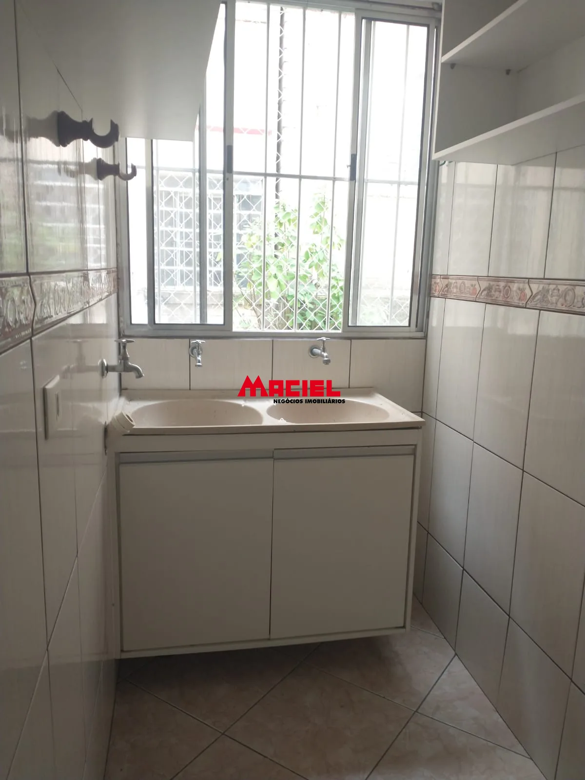 Alugar Apartamento / Padr&atilde;o em S&atilde;o Jos&eacute; dos Campos R$ 1.500,00 - Foto 8