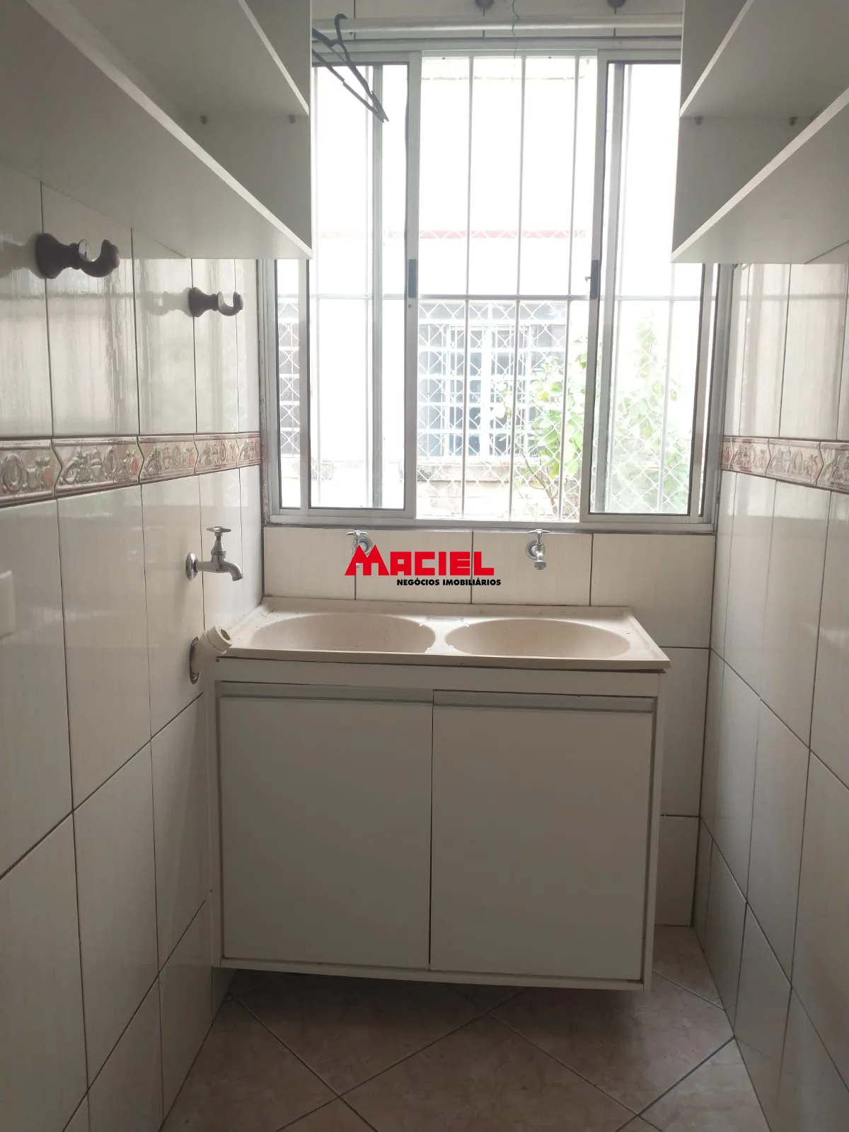 Alugar Apartamento / Padr&atilde;o em S&atilde;o Jos&eacute; dos Campos R$ 1.500,00 - Foto 10