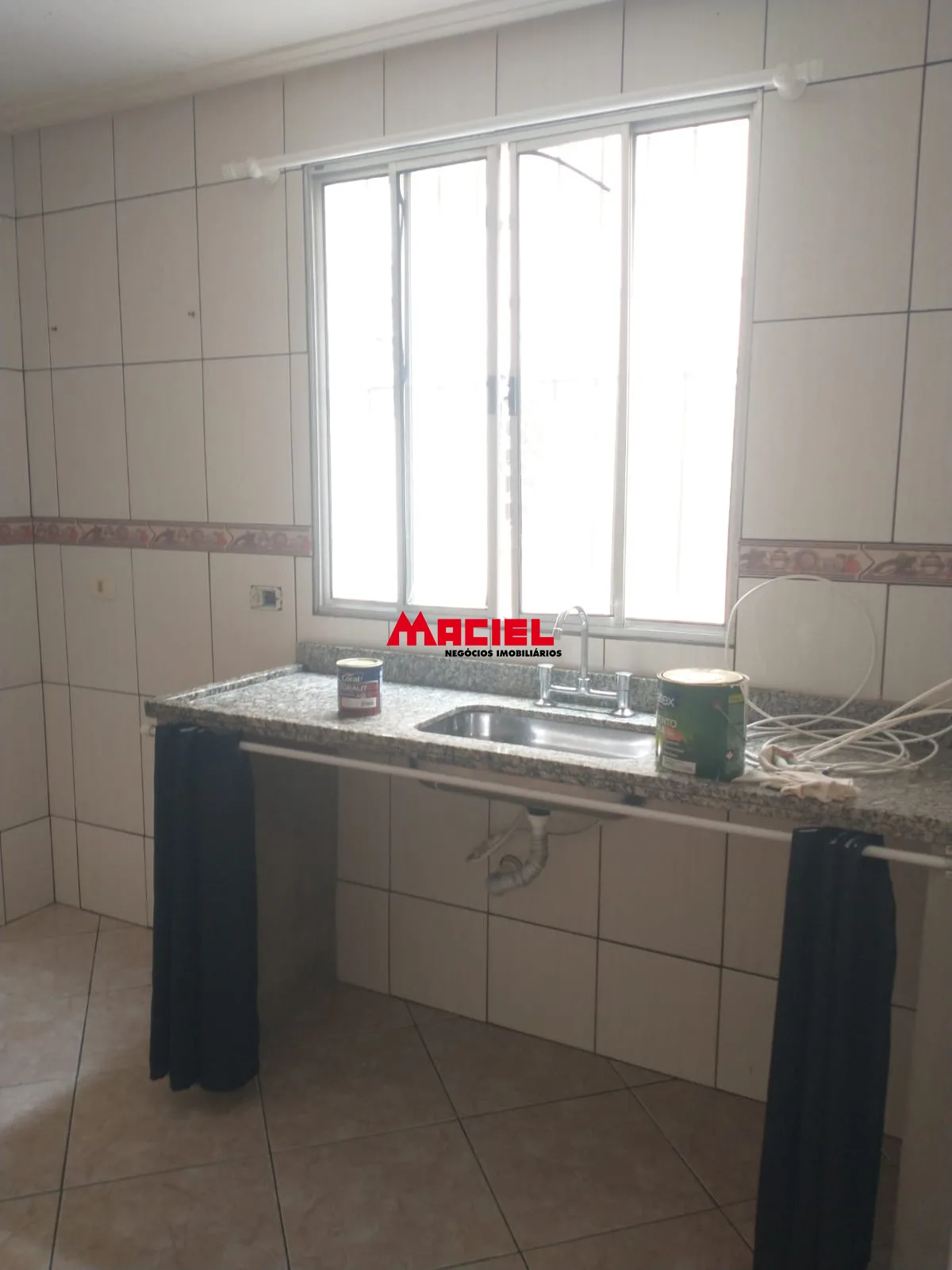 Alugar Apartamento / Padr&atilde;o em S&atilde;o Jos&eacute; dos Campos R$ 1.500,00 - Foto 12