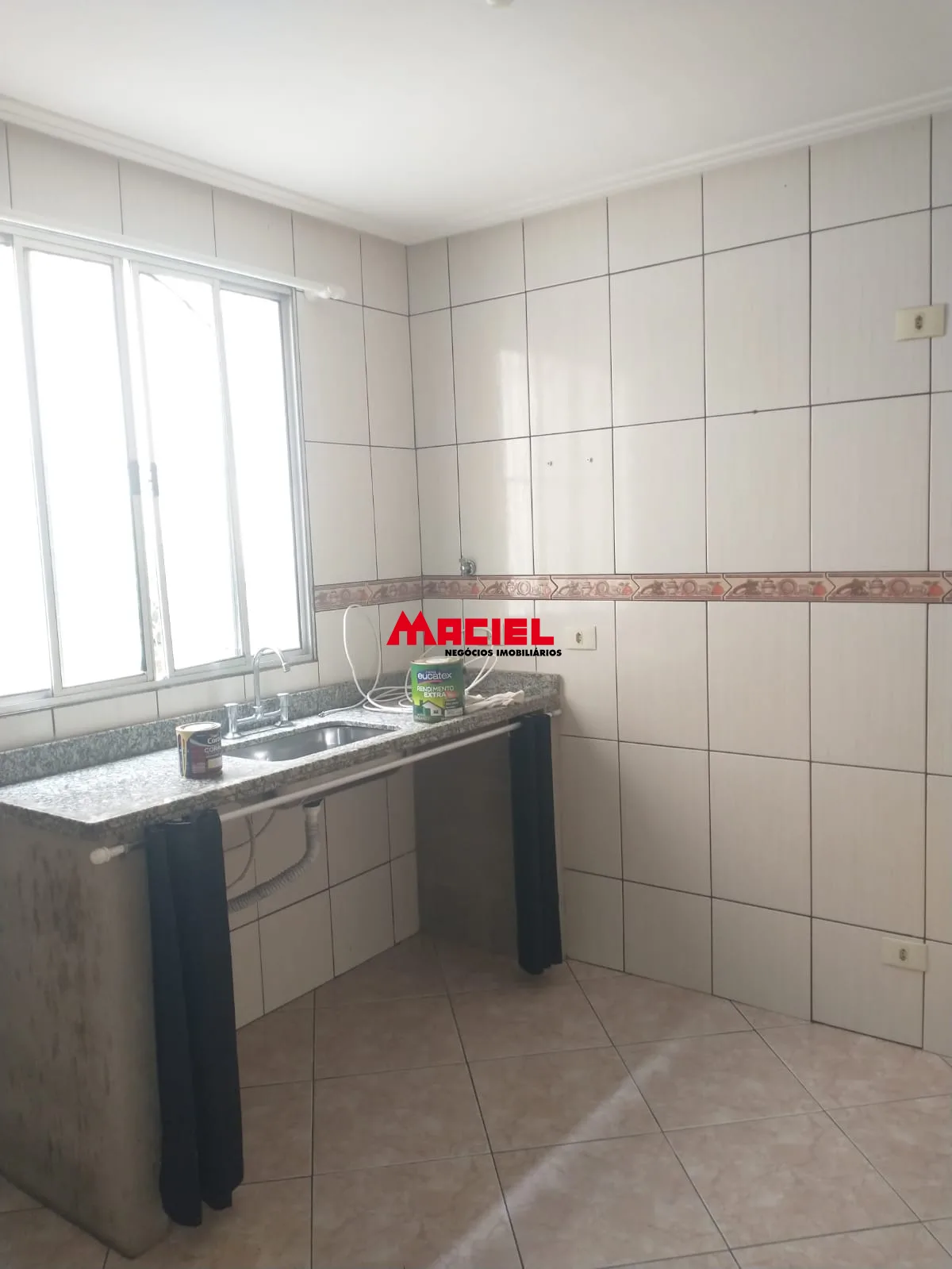 Alugar Apartamento / Padr&atilde;o em S&atilde;o Jos&eacute; dos Campos R$ 1.500,00 - Foto 15