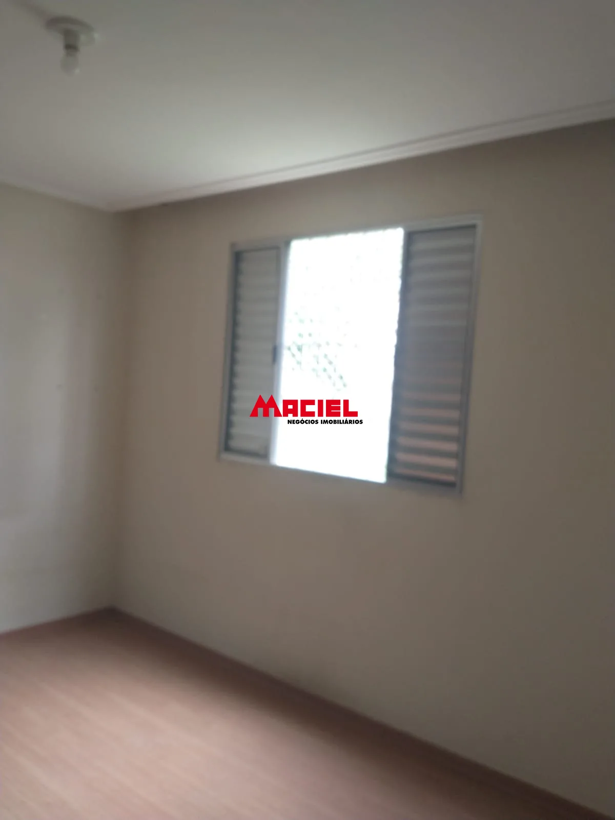 Alugar Apartamento / Padr&atilde;o em S&atilde;o Jos&eacute; dos Campos R$ 1.500,00 - Foto 31