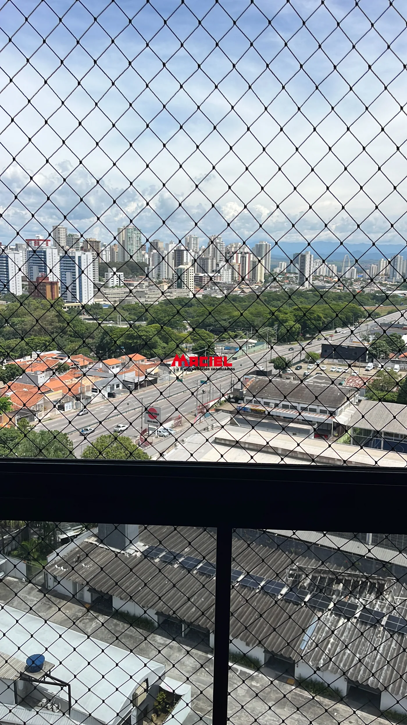 Alugar Apartamento / Padr&atilde;o em S&atilde;o Jos&eacute; dos Campos R$ 3.250,00 - Foto 13